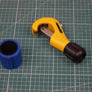 Rohrbearbeitungs-Set mit Rohrschneider R 35S und Rohrentgrater für 12–35 mm