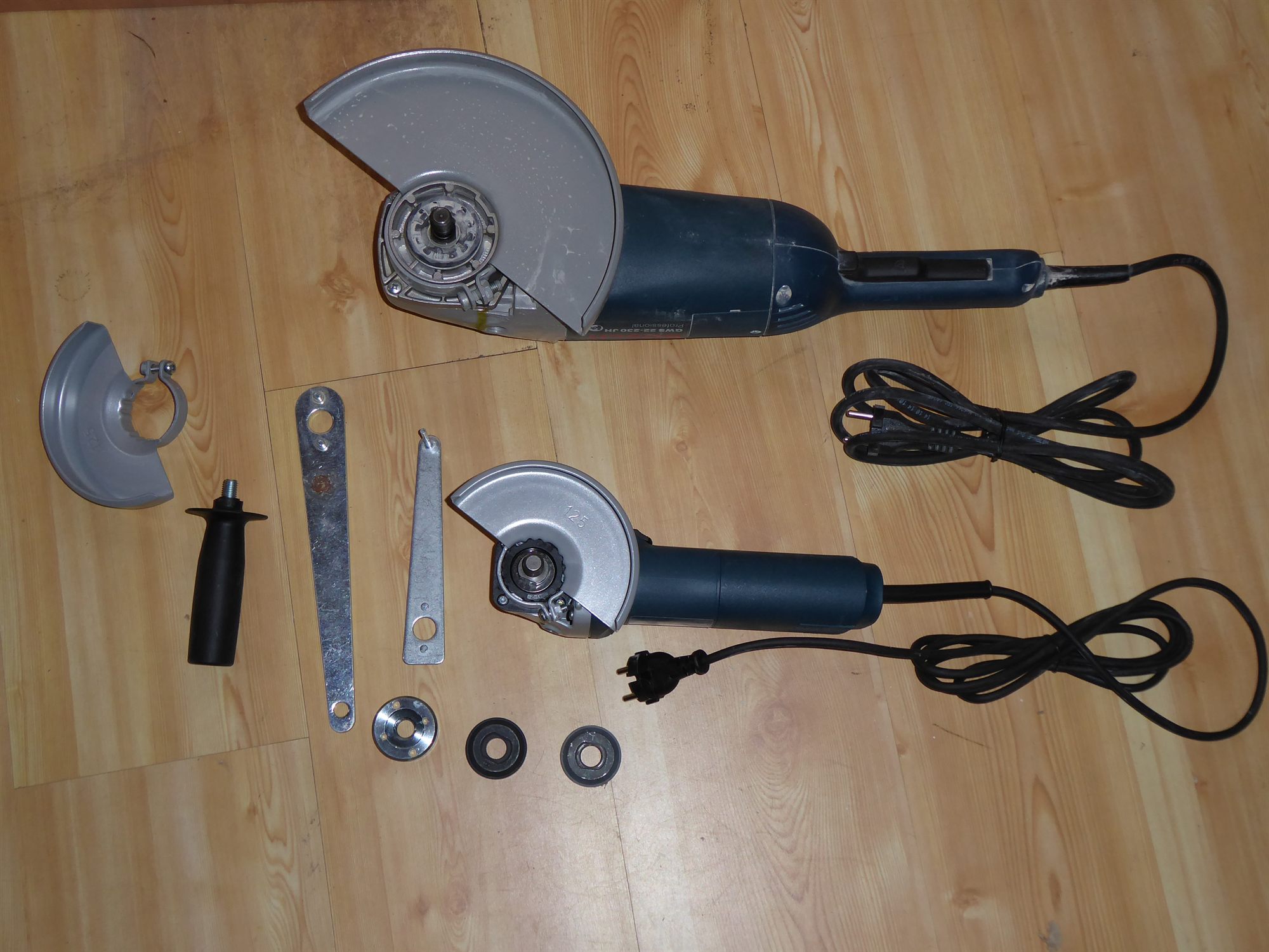 Winkelschleifer-Set – großer 230-mm-Trennschleifer und kompakter Winkelschleifer – Bild 3