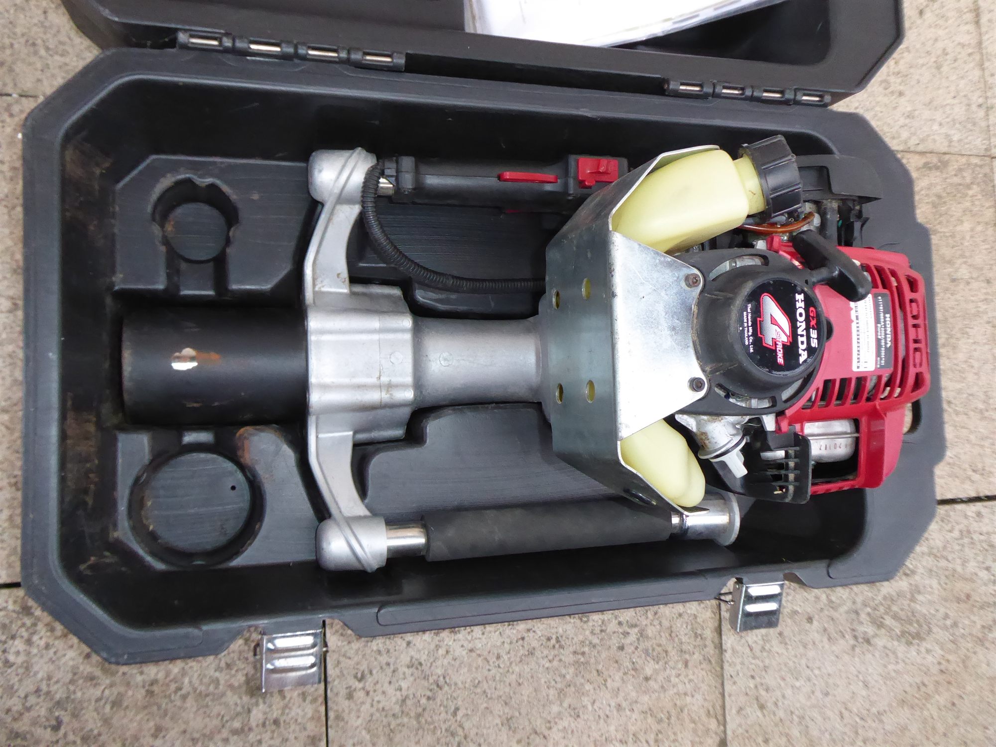 Benzin-Pfahlramme / motorisierter Pfostentreiber mit Honda-GX35-Motor – Bild 3